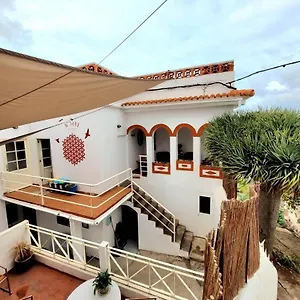 Acoran Family Guests House With Included Morning Yoga Practice Pensjonat